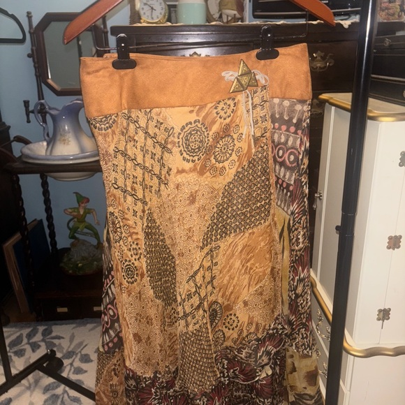 Vintage A-Line Skirt - Orange and Brown Patchwork - Picture 3 of 6